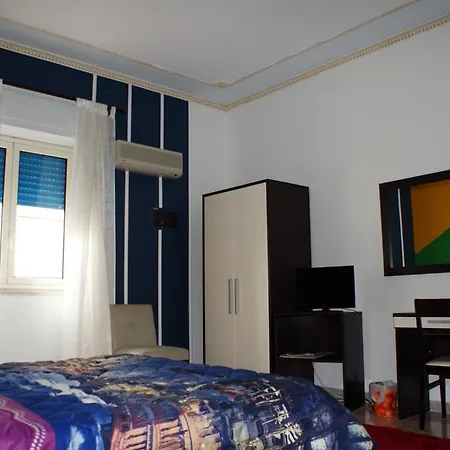 ベッド・アンド・ブレックファスト Astrea シラクーサ